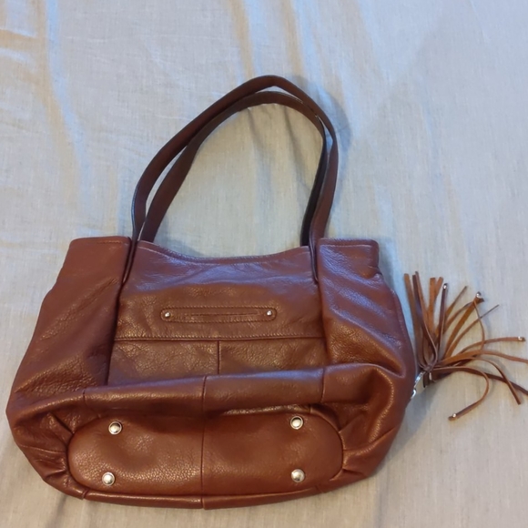 B makowsky buttery soft brown shoulder bag - Picture 2 of 8